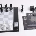Chess against comp : Easy chess against computer : Thunderhead Games